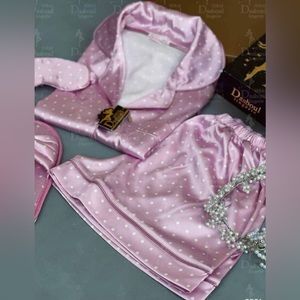 Pajama 4 piece set blouse shorts slippers graphic womens pajama for girls